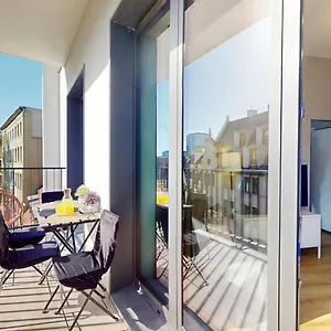Apartament Family House Near The Market Square -perfect For Family & Business - Ksiecia Witolda Street 500 Steps To Market Square - 2 Bedrooms,2 Parking Places, Wrocław